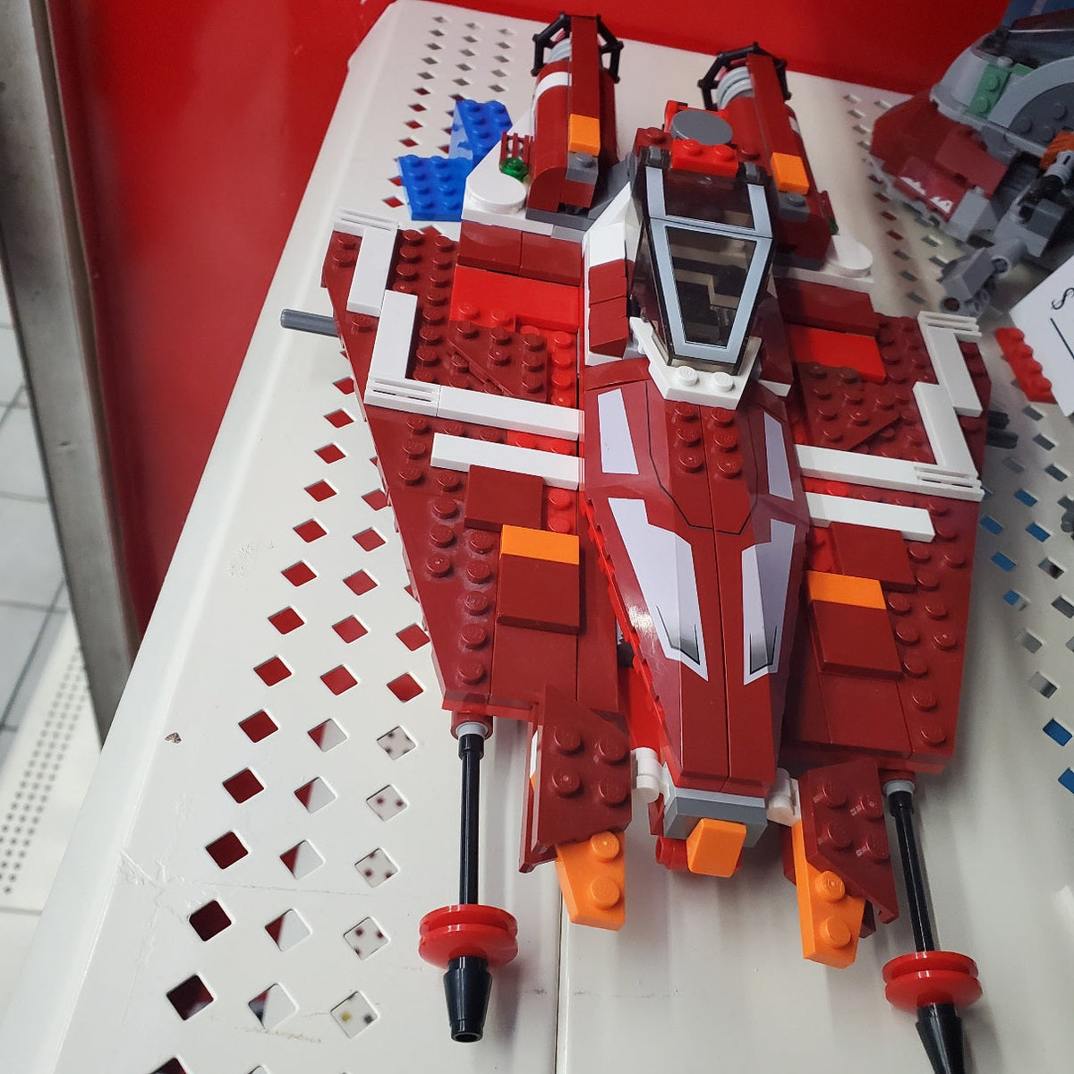 9497 Republic Striker-class Starfighter (Retired) (Previously Owned) product image 1, provided for visual reference and