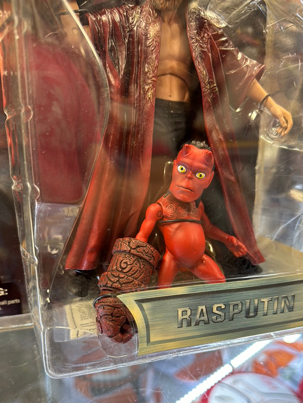 Rasputin with Hellboy (Mezco, HellBoy) product image 10, provided for visual reference and product detail review