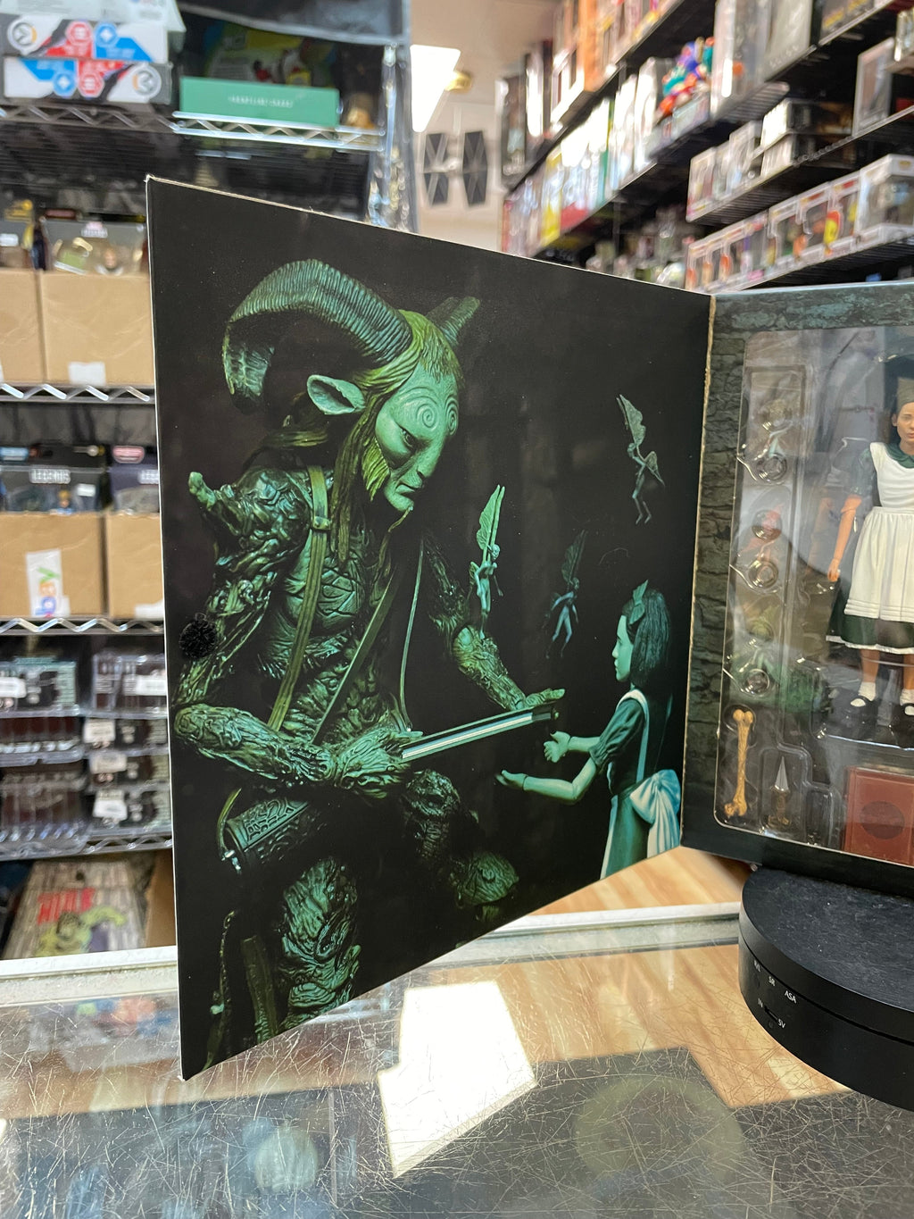 Faun & Ofelia (NECA, Pans Labyrinth) **SEALED** product image 3, provided for visual reference and product detail review