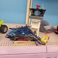76051 Super Hero Airport Battle (Retired) (Previously Owned) product image 1, provided for visual reference and product