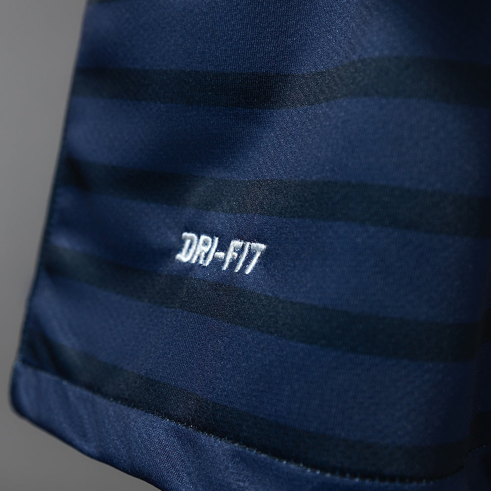 Atletico Madrid Jersey 2011-12 Away Retro Football Kit product image 3