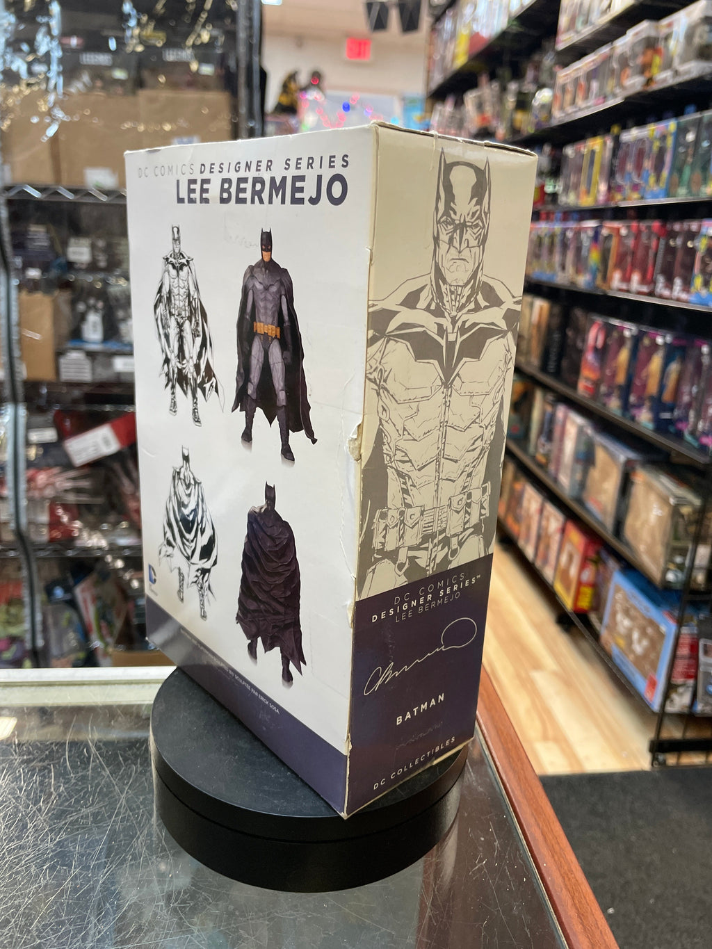 Batman -Lee Bermejo- (DC Direct, Designer Series) **SEALED** product image 3, provided for visual reference and product