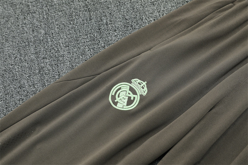 Real Madrid Training Tracksuits 25/26 Football Kit Soccer product image 7