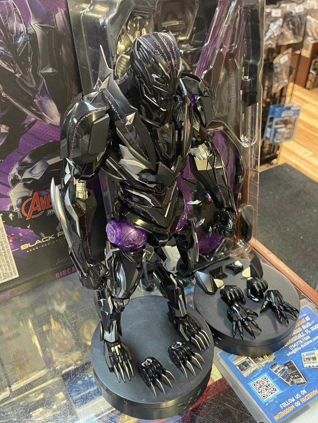 Black Panther Die-Cast AC05-D55 1/6 Scale Marvel Avengers MechStrike, Hot Toys) COMPLETE product image 2, provided for