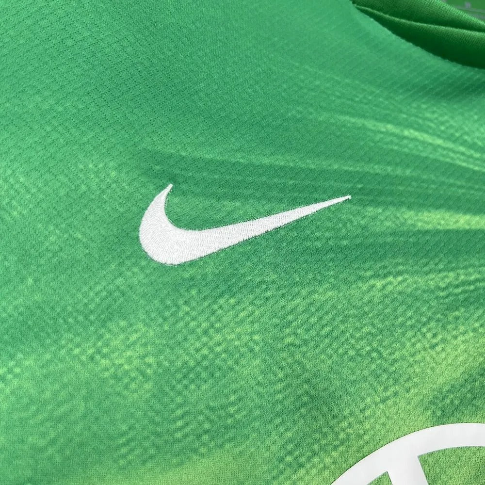 Wolfsburg Jersey 25/26 Home Football Kit Soccer product image 4