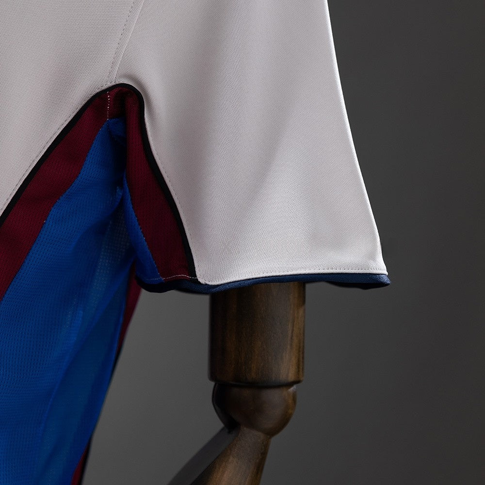 Barcelona Jersey 1998-01 Away Retro Football Kit product image 4
