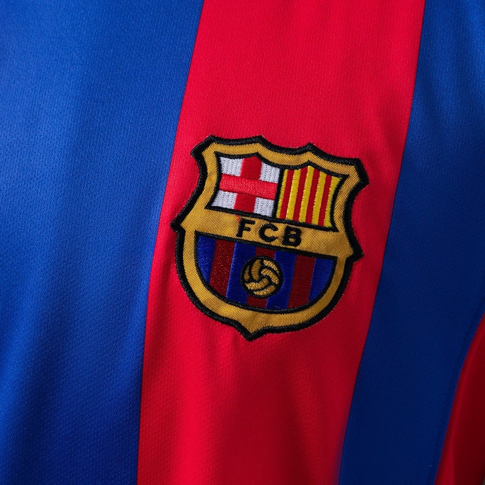Barcelona Jersey 2004/05 Home Retro Football Kit product image 5