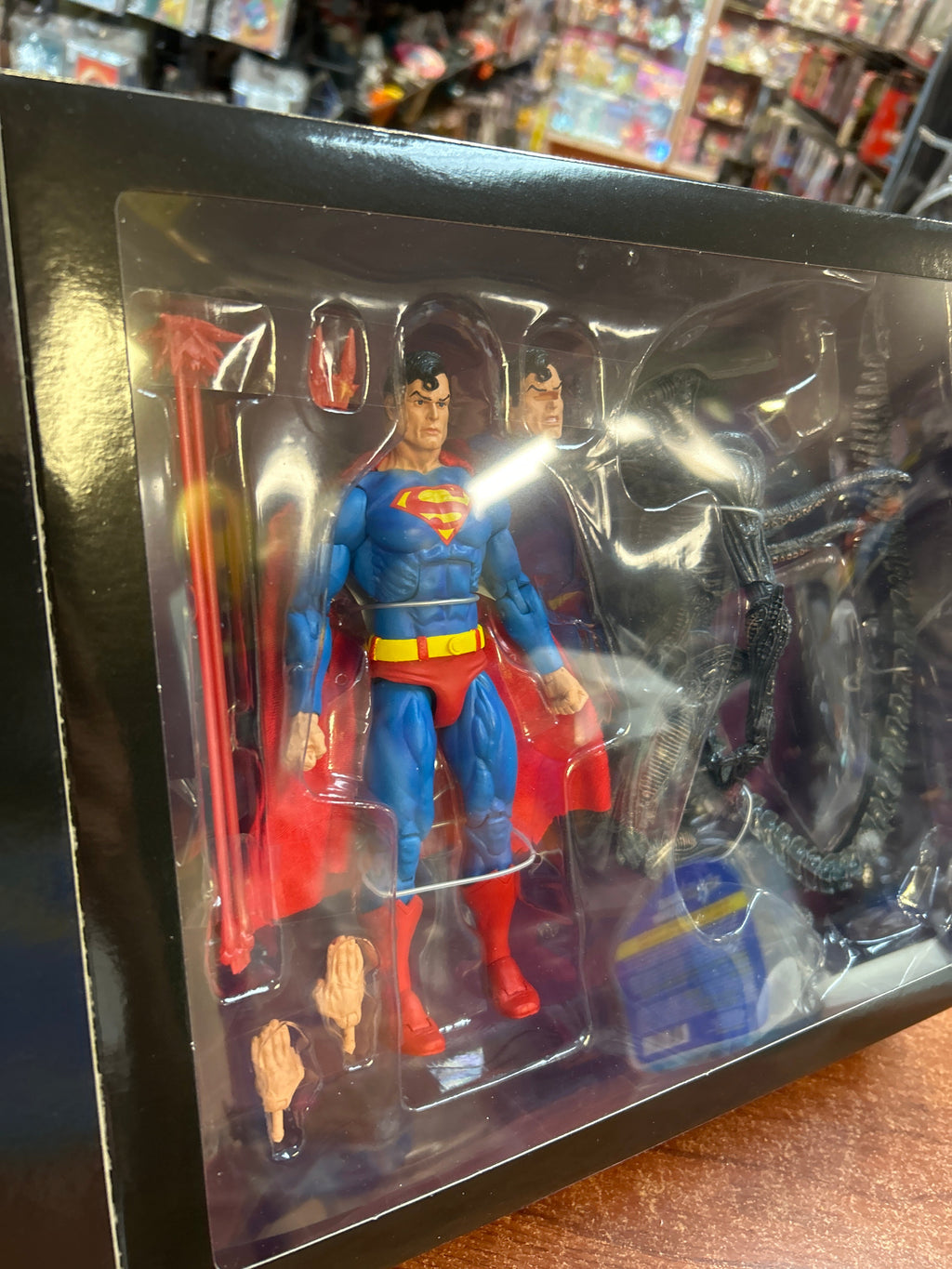Superman vs Xenomorph Alien -SDCC- (NECA, Predator) **SEALED** product image 7, provided for visual reference and product