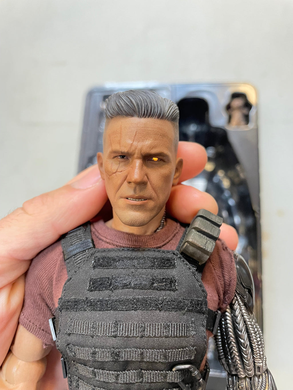 Cable With Exclusive Shield MMS583 1/6 Scale (Deadpool 2, Hot Toys) COMPLETE product image 15, provided for visual reference