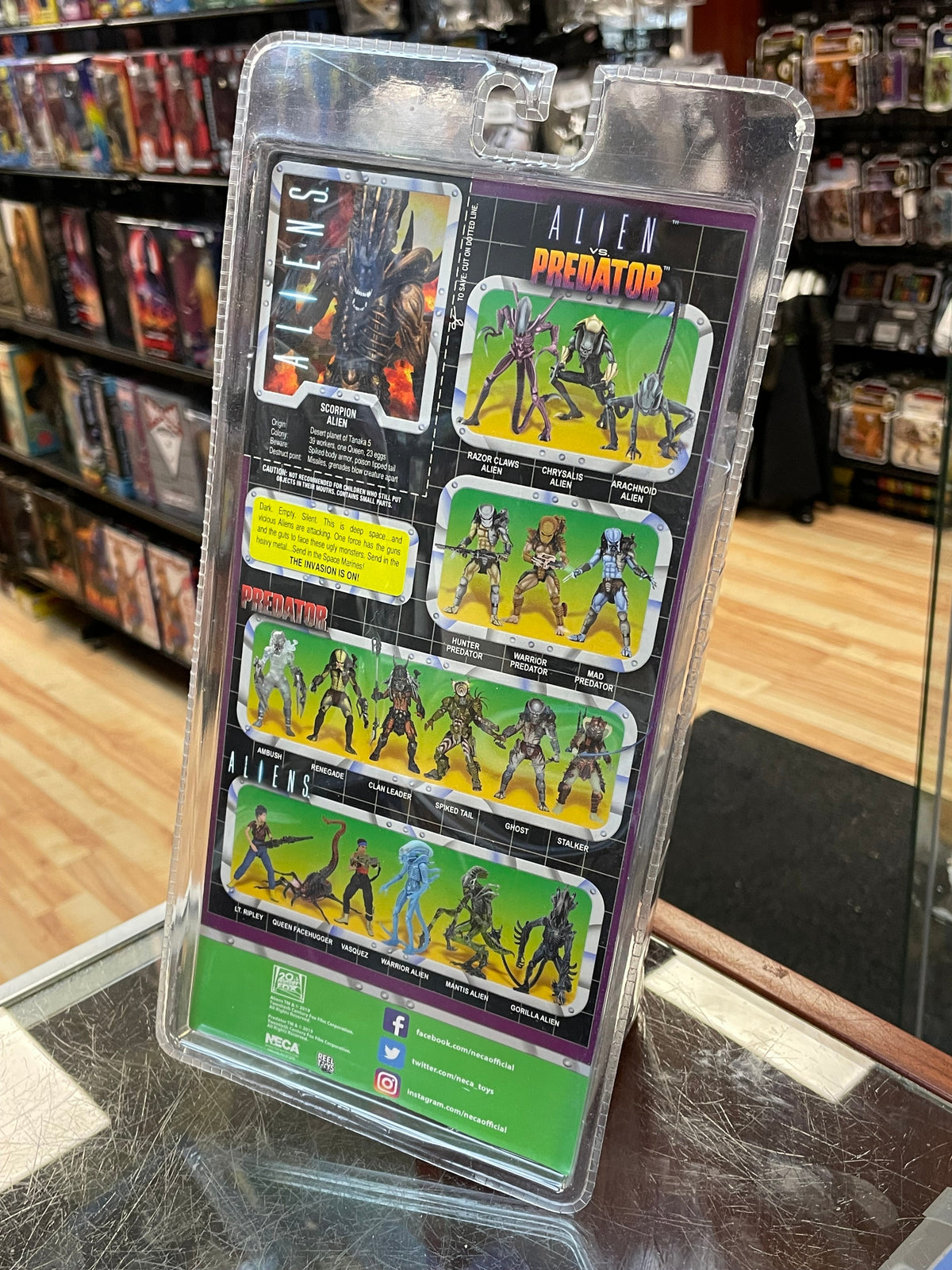 Scorpion Predator (NECA, Aliens) **SEALED** product image 3, provided for visual reference and product detail review