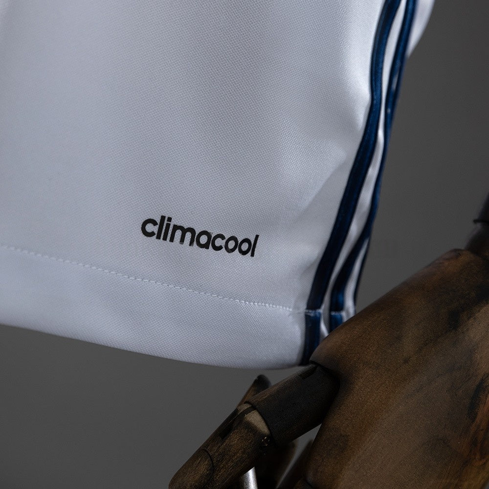 Real Madrid Jersey 2016/17 Home Retro Football Kit product image 3