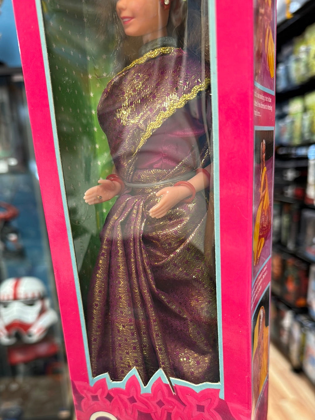 Purple Dress Barbie In India 9910 (Vintage Barbie, Leo Mattel) product image 4, provided for visual reference and product