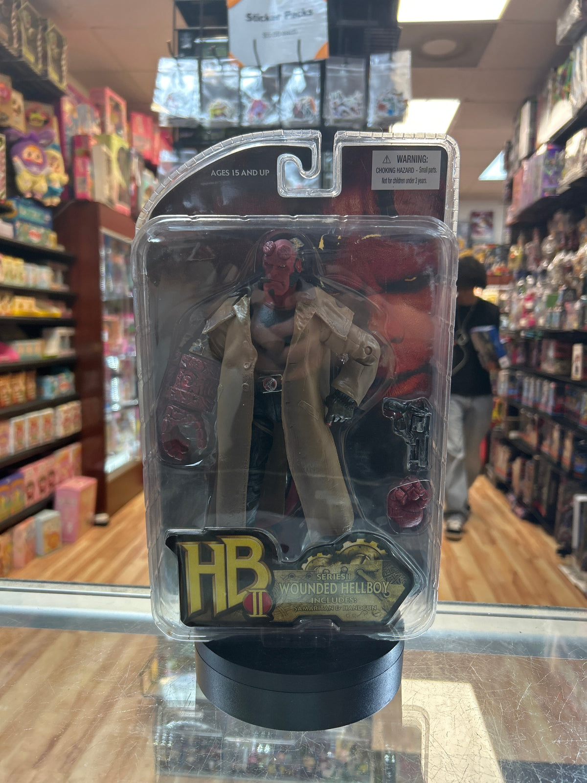 Cigar Hellboy -Error- (Mezco, Hellboy) **SEALED** product image 1, provided for visual reference and product detail review