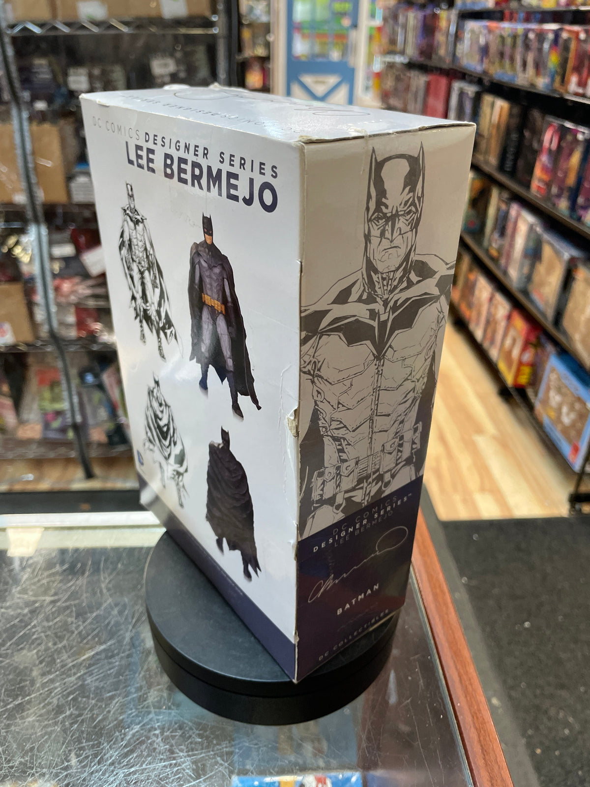 Batman -Lee Bermejo- (DC Direct, Designer Series) **SEALED** product image 4, provided for visual reference and product