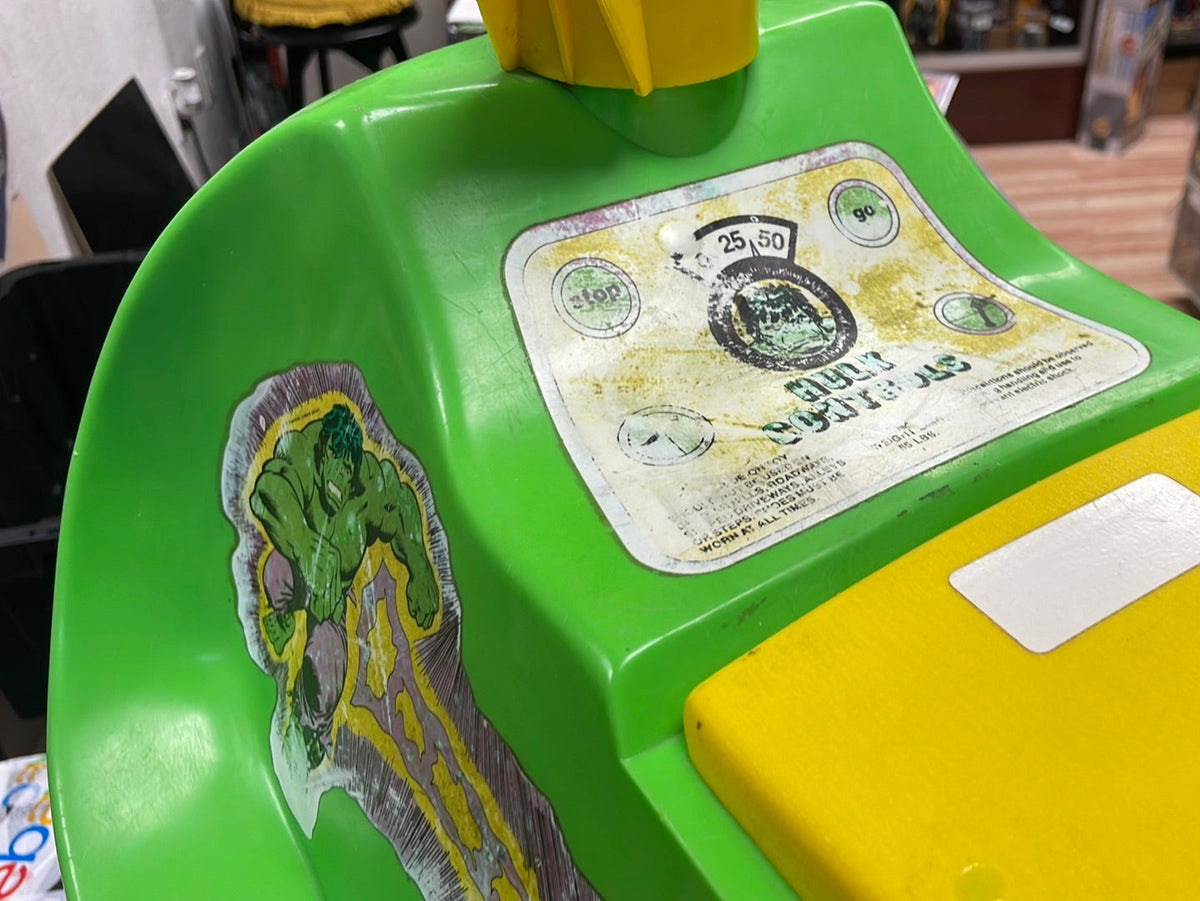 Incredible Hulk Power Mobile Peddle Car (Vintage Marvel, Empire) product image 10, provided for visual reference and product