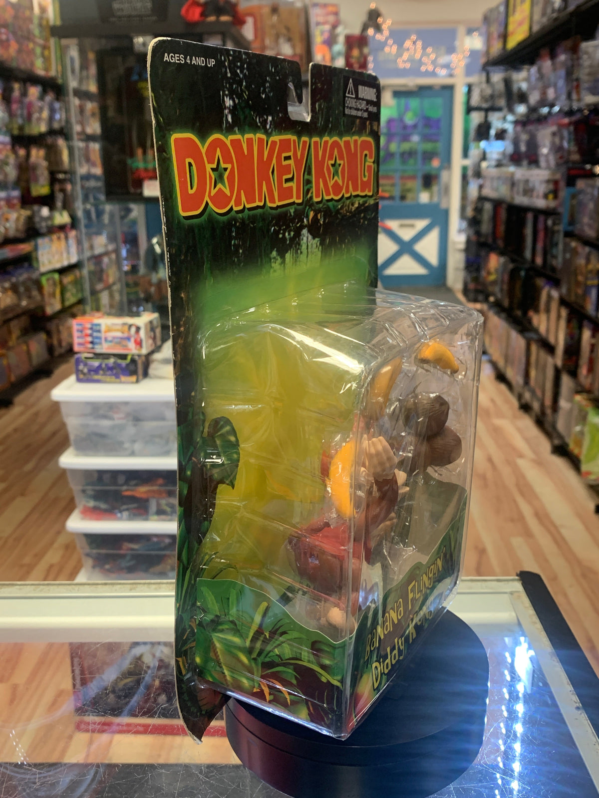 Banana Flingin Diddy Kong (Donkey Kong, Nintendo) product image 2, provided for visual reference and product detail review