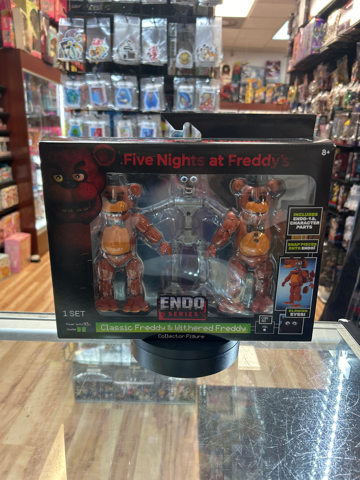 Classic & Withered Freddy (Five Nights at Freddy, Jazwares) *SEALED* product image 1, provided for visual reference and