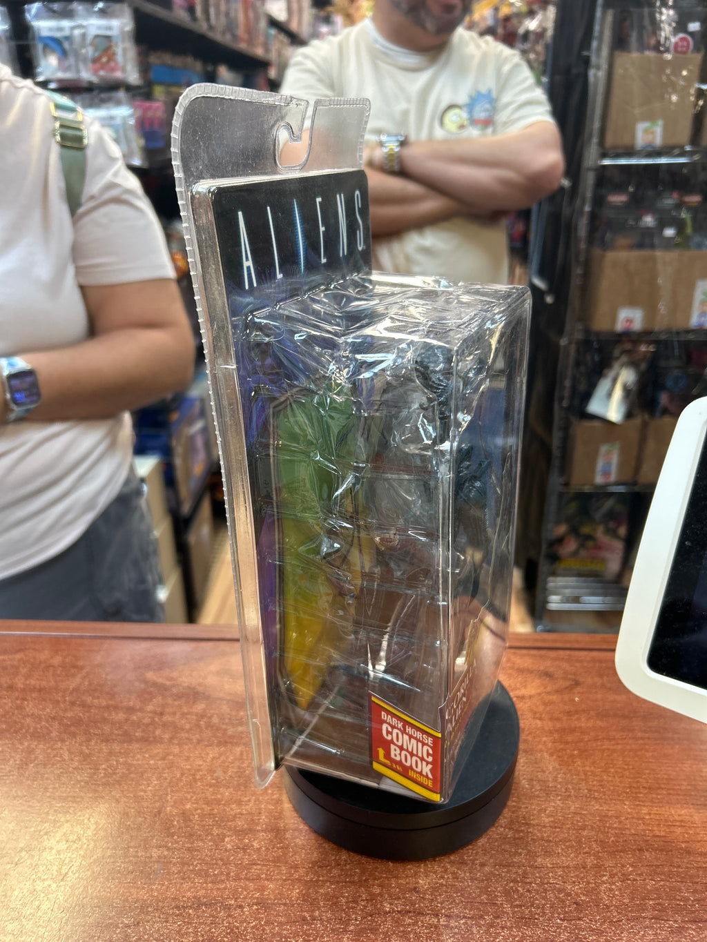 Gorilla Alien with Face Hugger (Aliens, NECA) **SEALED** product image 2, provided for visual reference and product detail