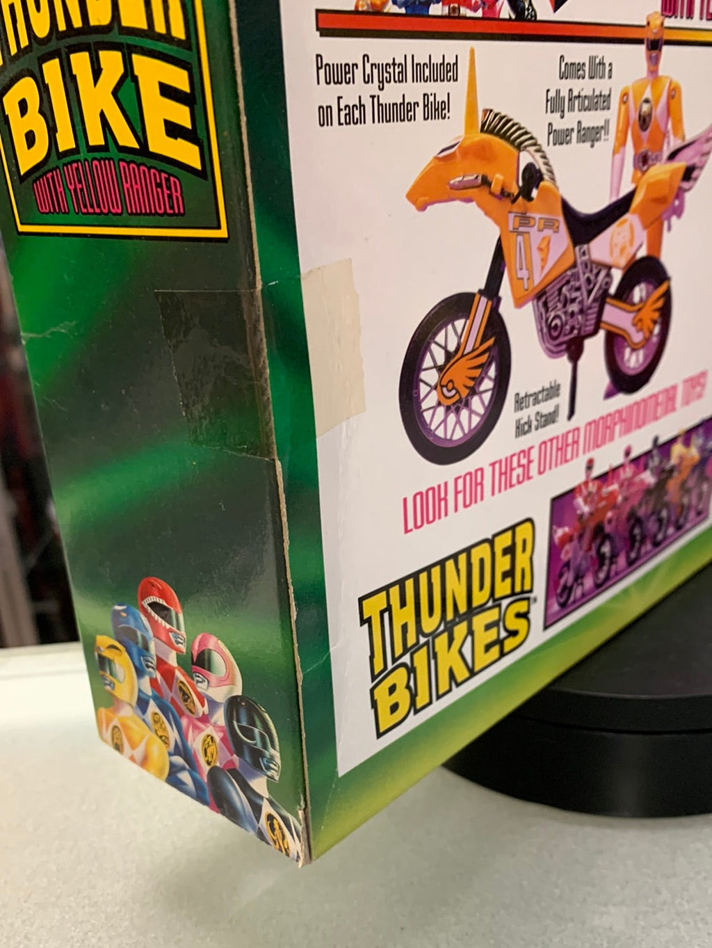 Yellow Ranger with Thunder Bike (Vintage MMPR Power Rangers, Bandai) product image 10, provided for visual reference and