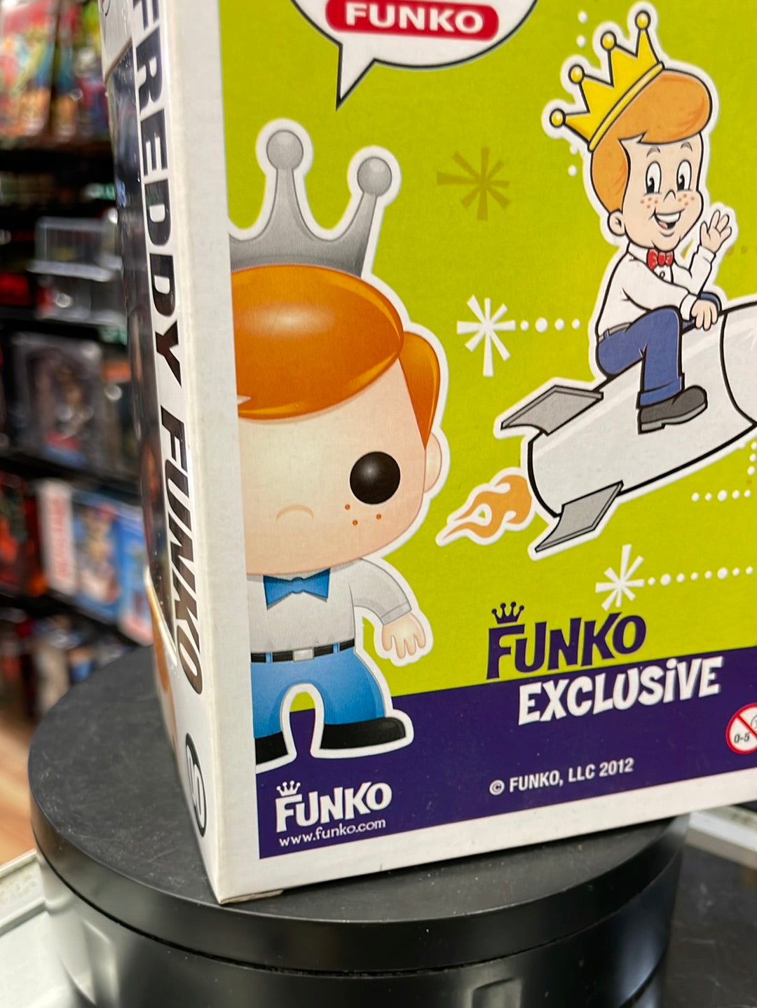 Gold Crown Freddy Funko #00 (Funko Pop! Ad Icons) product image 9, provided for visual reference and product detail review