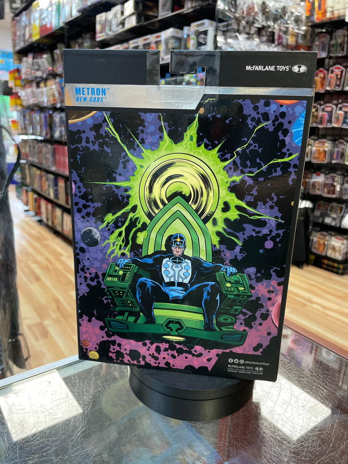 Metron -Collectors- (McFarlane, DC Multiverse) **SEALED** product image 2, provided for visual reference and product detail