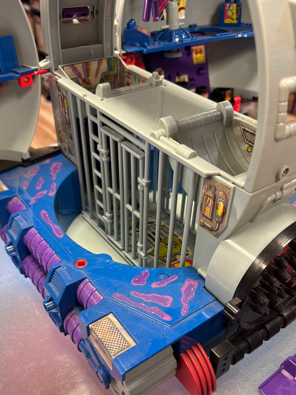 Technodrome 0200 (Vintage TMNT NInja Turtles, Playmates) Complete product image 4, provided for visual reference and product