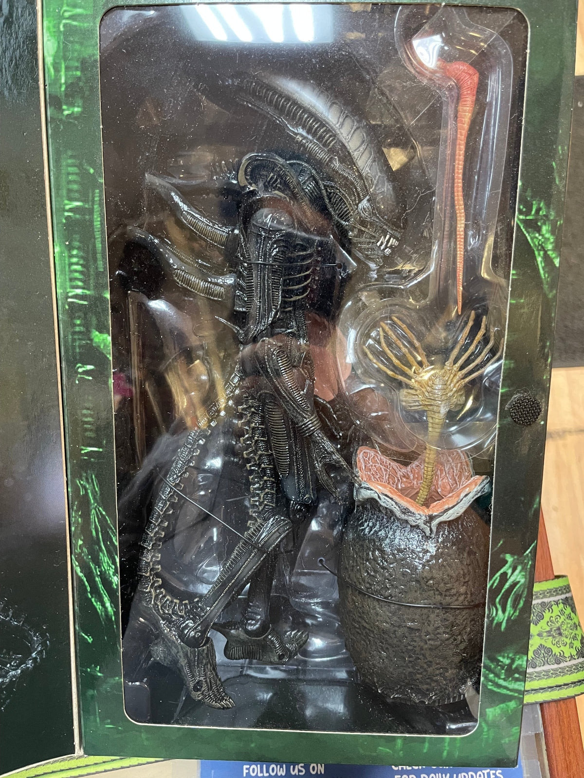 Big Chap Ultimate (NECA, Aliens) **SEALED** product image 2, provided for visual reference and product detail review