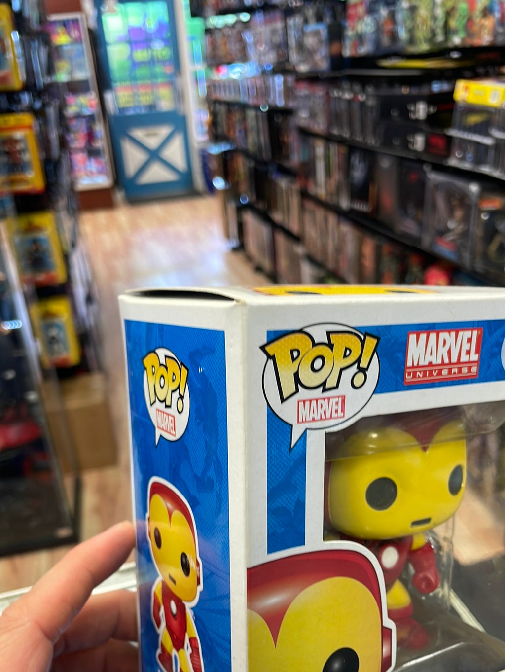 Iron Man 04 Large Font (Funko Pop! Marvel Universe) product image 15, provided for visual reference and product detail review