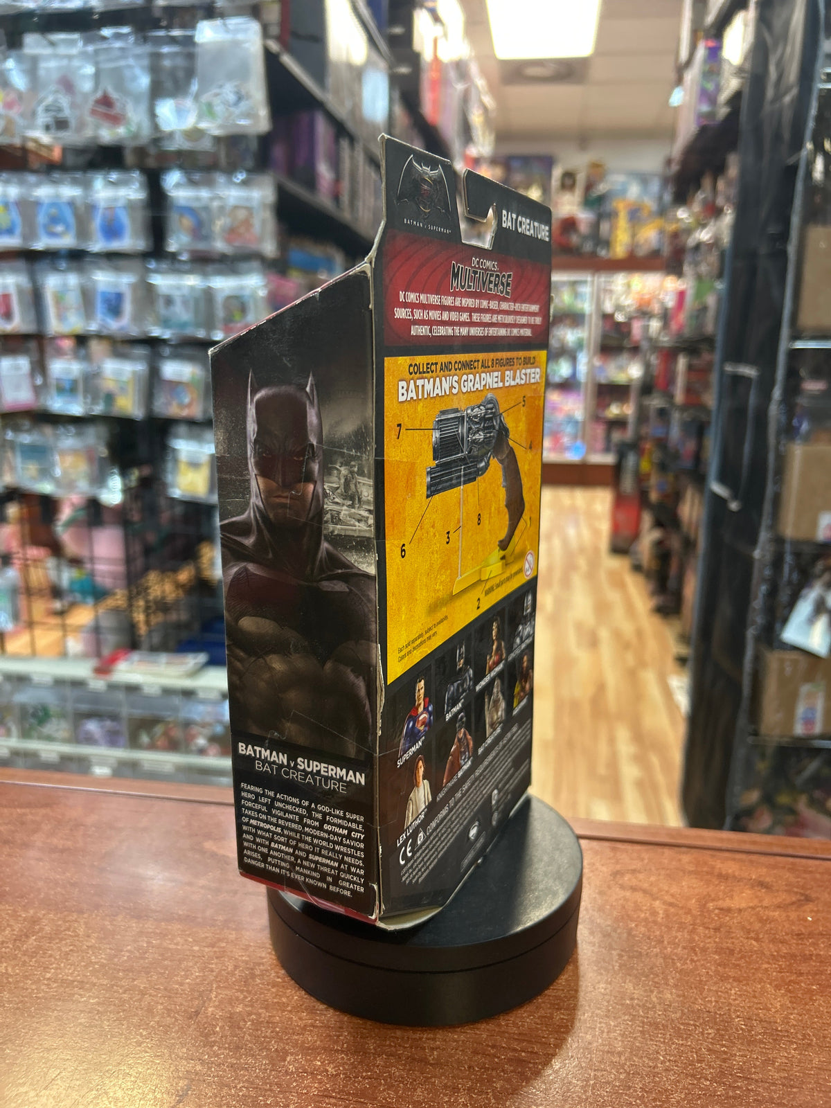 Bat Creature -BAF Grapnel Blaster Replice- (DC Multiverse, Mattel) **SEALED** product image 5, provided for visual reference
