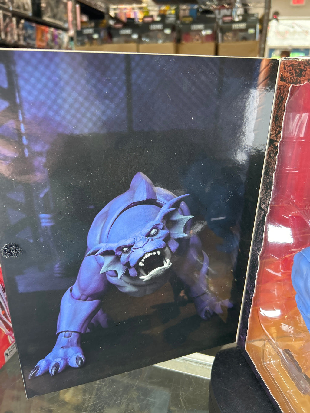 Bronx Ultimate (Gargoyles, NECA) **SEALED** product image 3, provided for visual reference and product detail review