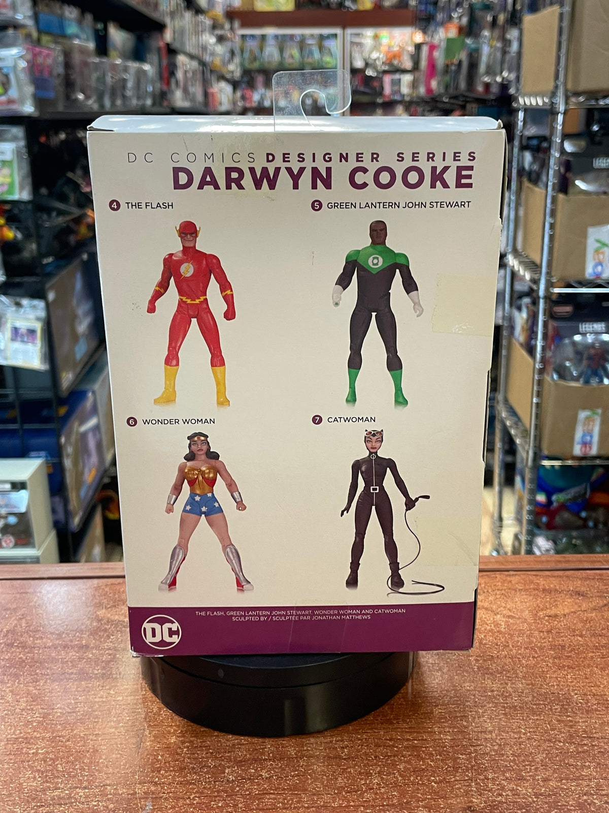 Catwoman -Darwyn Cooke- (DC Comics, Designer Series) **SEALED** product image 2, provided for visual reference and product