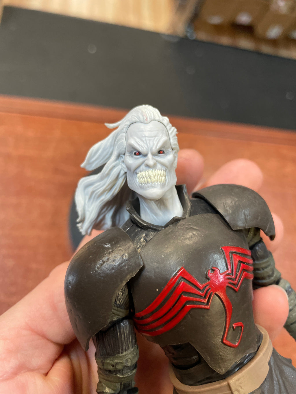 King of Black Knull -DELUXE- (Marvel Legends, Hasbro) product image 3, provided for visual reference and product detail
