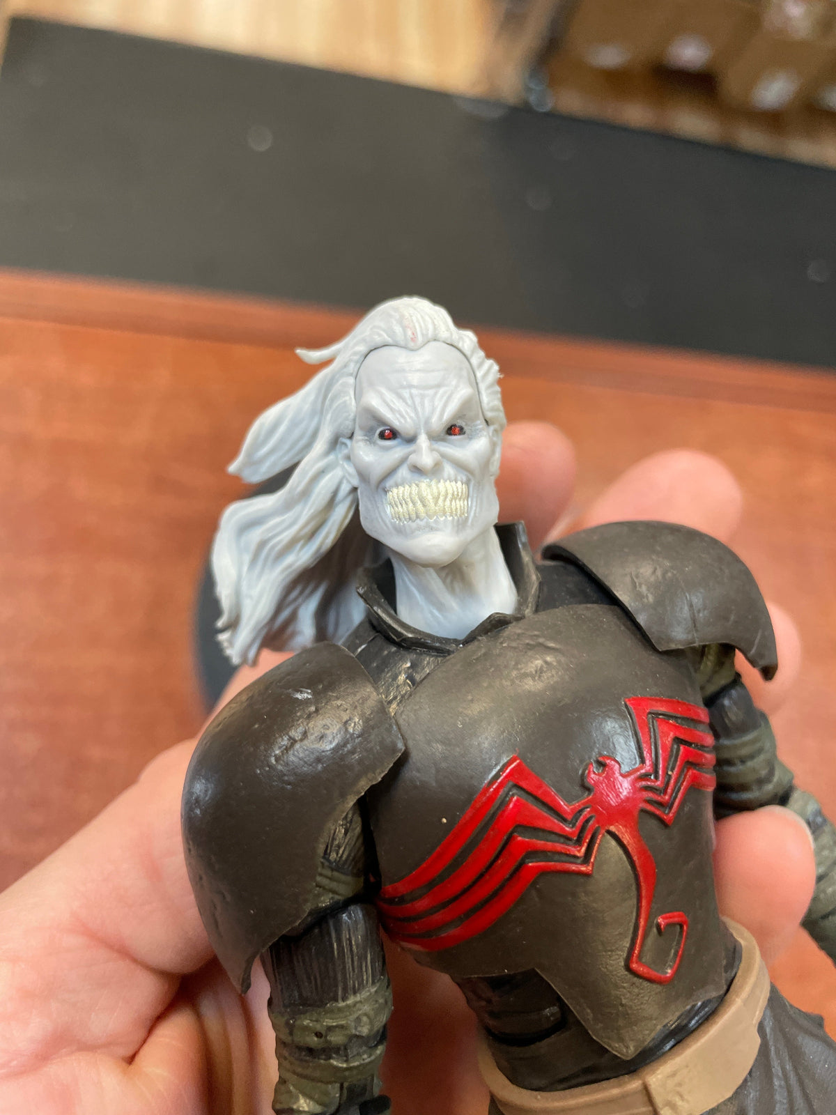 King of Black Knull -DELUXE- (Marvel Legends, Hasbro) product image 3, provided for visual reference and product detail