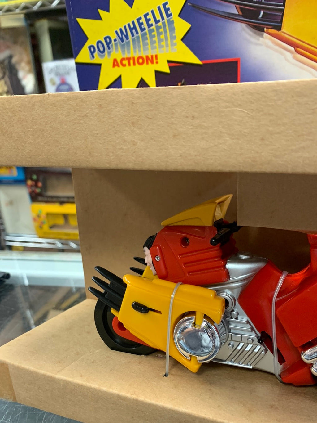 Wolverine Mutantcycle (Vintage X-Men, Toybiz) UNUSED product image 8, provided for visual reference and product detail review