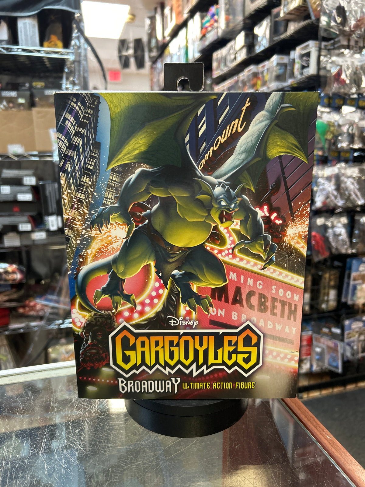 Broadway Ultimate (Disney Gargoyles, Neca) **SEALED** product image 1, provided for visual reference and product detail
