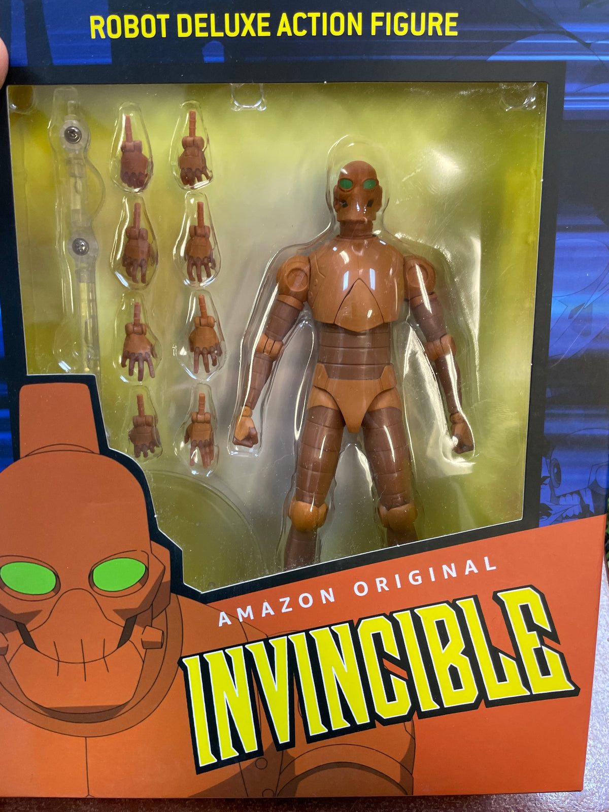 Robot Deluxe (Invincible, Diamond Select) **NEW** product image 3, provided for visual reference and product detail review