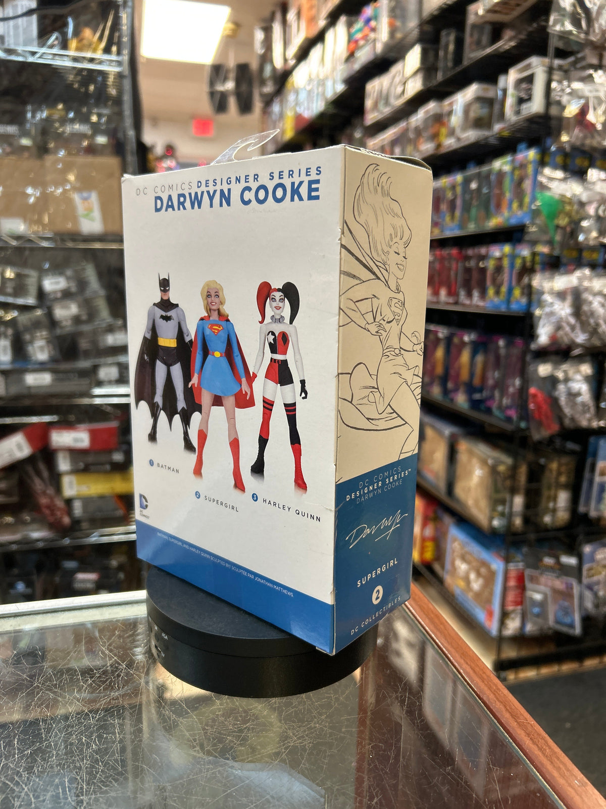 Super Girl -Darwyn Cooke- (DC Direct, Designer Series) **SEALED** product image 3, provided for visual reference and product
