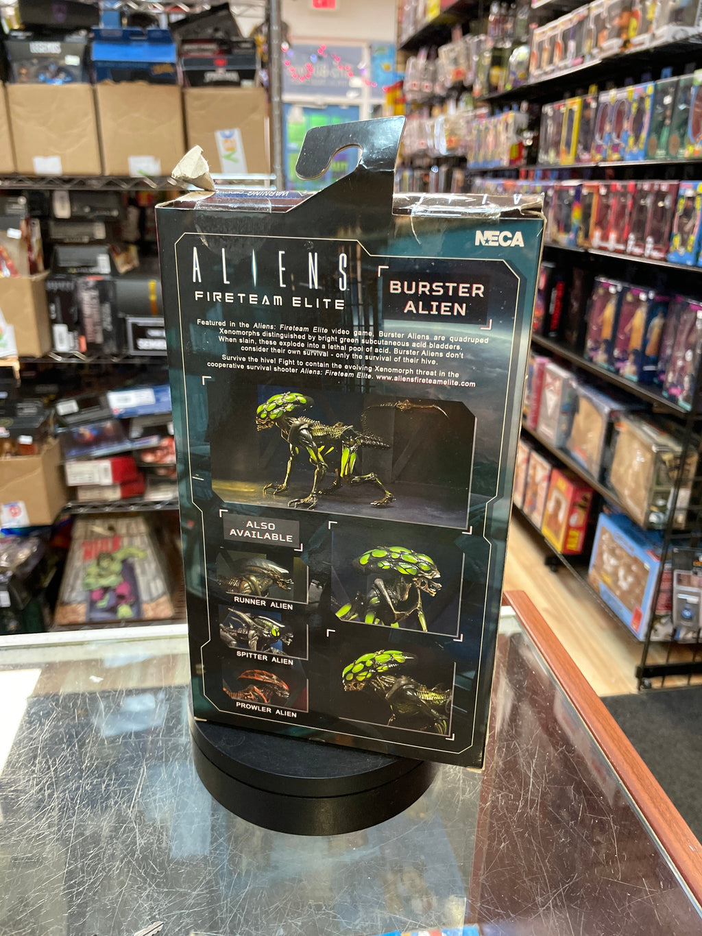 Burster Alien -Fireteam Elite- (Alien, NECA) **SEALED** product image 3, provided for visual reference and product detail