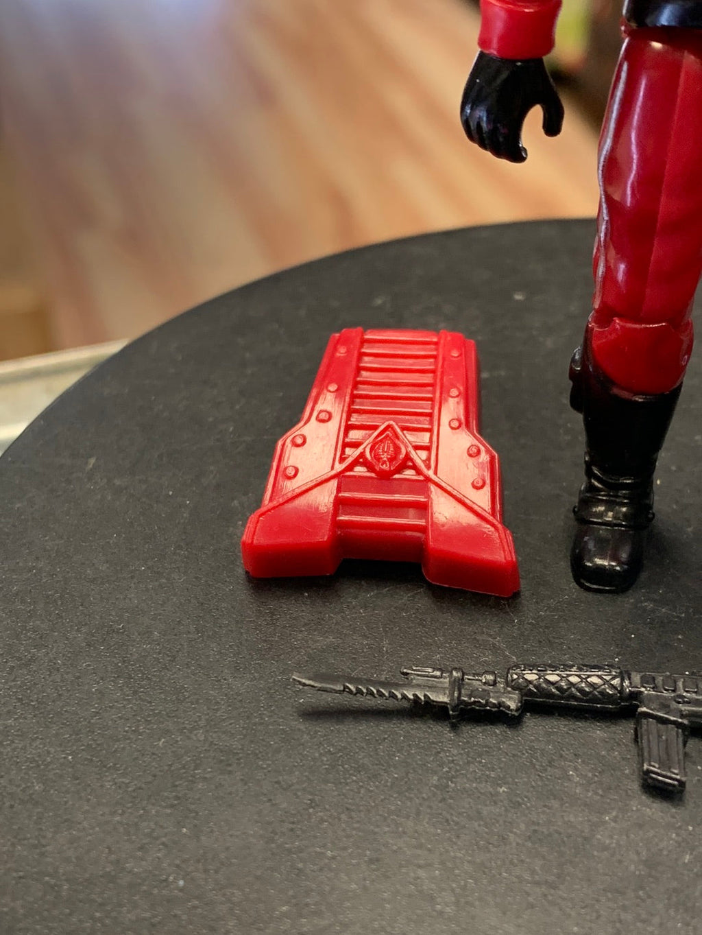 Crimson Guard 8384 (Vintage GI Joe, Hasbro) Complete product image 4, provided for visual reference and product detail review