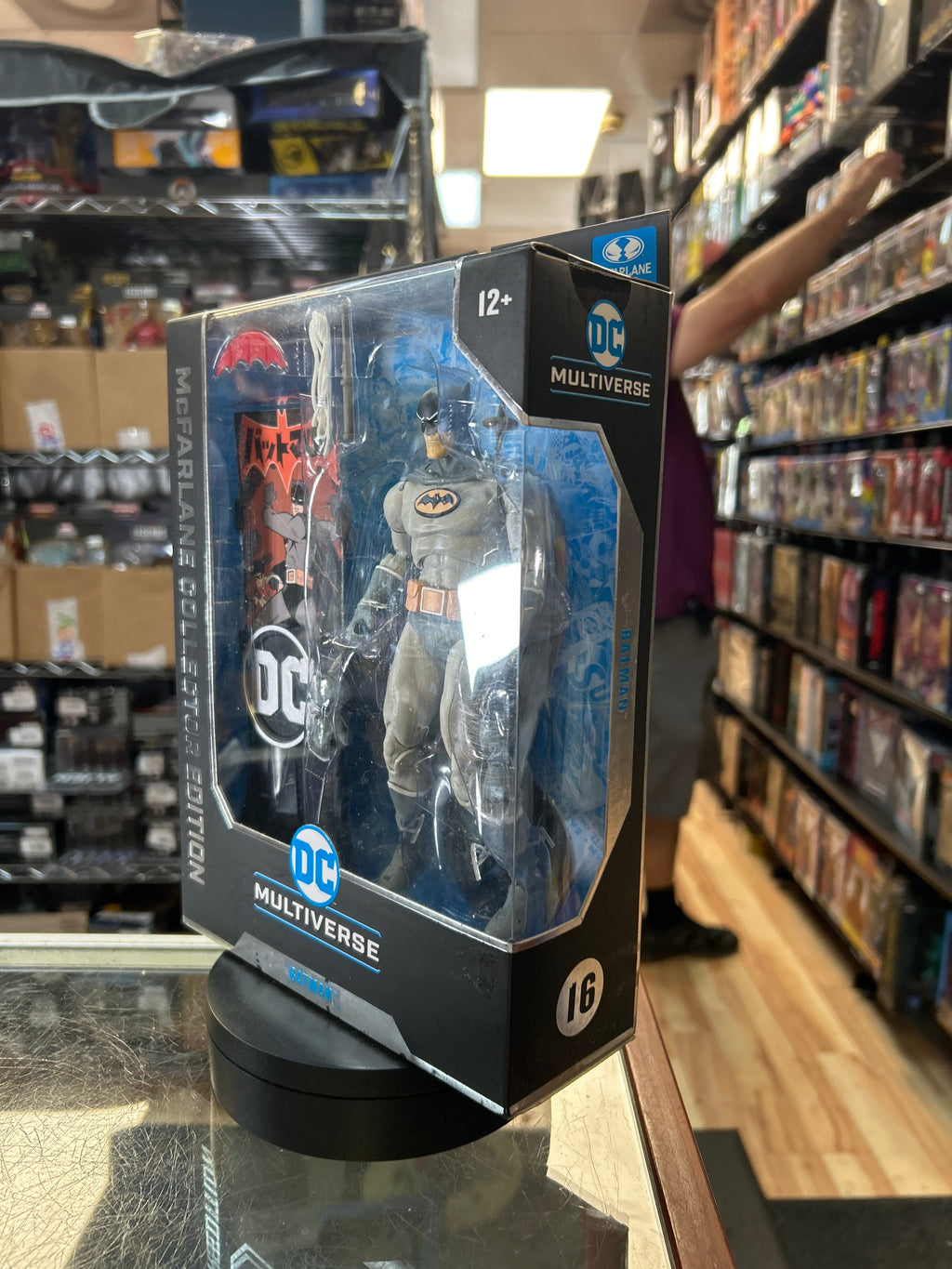 Manga Batman -Collectors Edition- (DC Multiverse, McFarlane) **SEALED** product image 6, provided for visual reference and