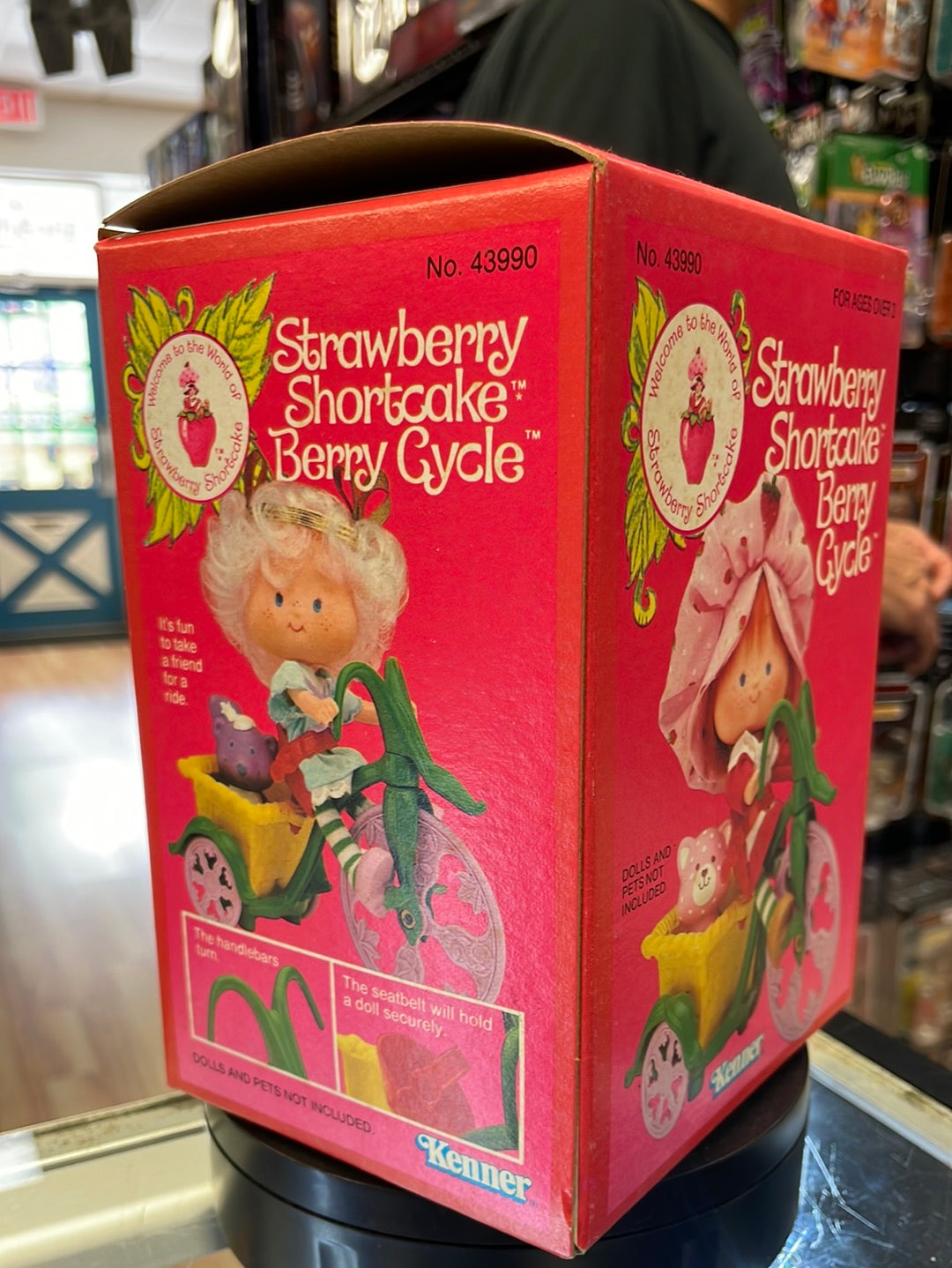 Berry Cycle (Vintage Strawberry Shortcake, Kenner) Sealed product image 3, provided for visual reference and product detail