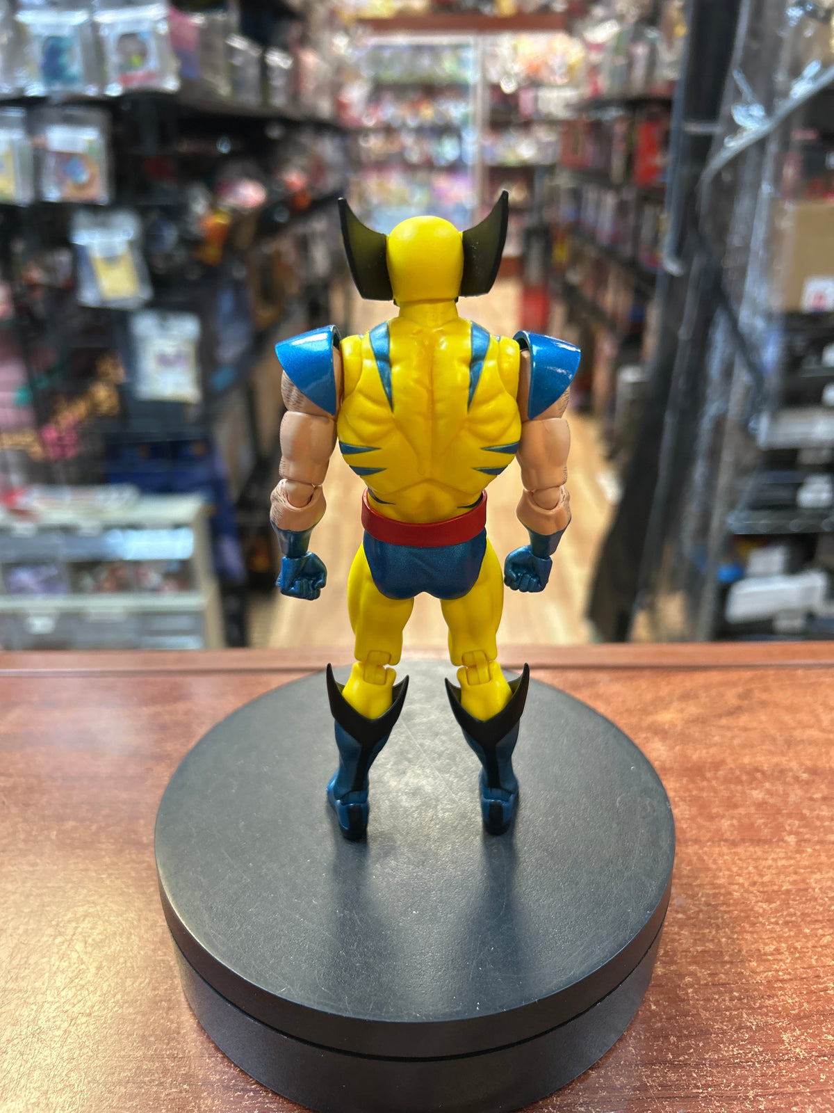 Comic Wolverine (Marvel Mafex, Medicom) **COMPLETE** product image 5, provided for visual reference and product detail review