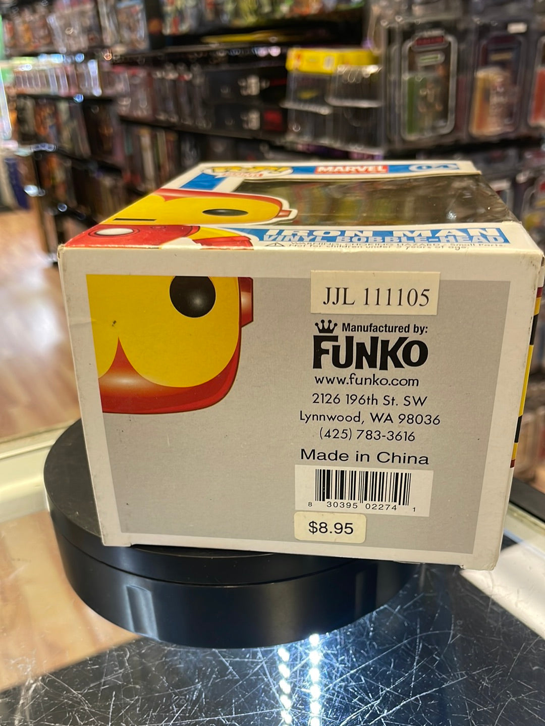 Iron Man 04 Large Font (Funko Pop! Marvel Universe) product image 11, provided for visual reference and product detail review