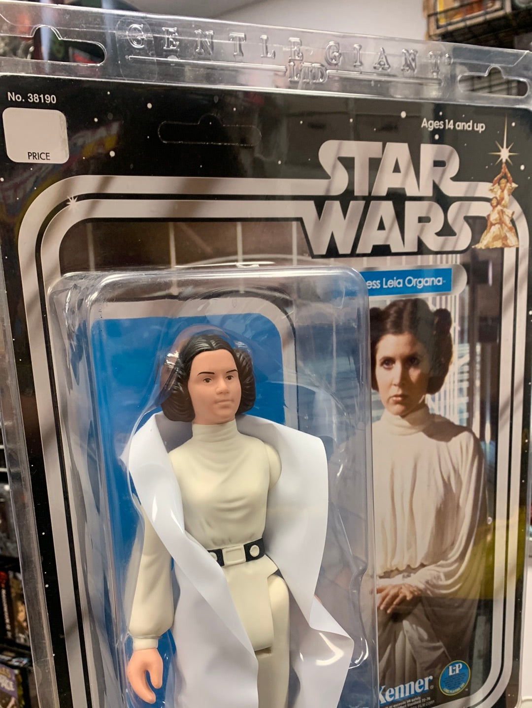 Jumbo Princess Leia Organa (Gentle Giant, Star Wars)c product image 2, provided for visual reference and product detail