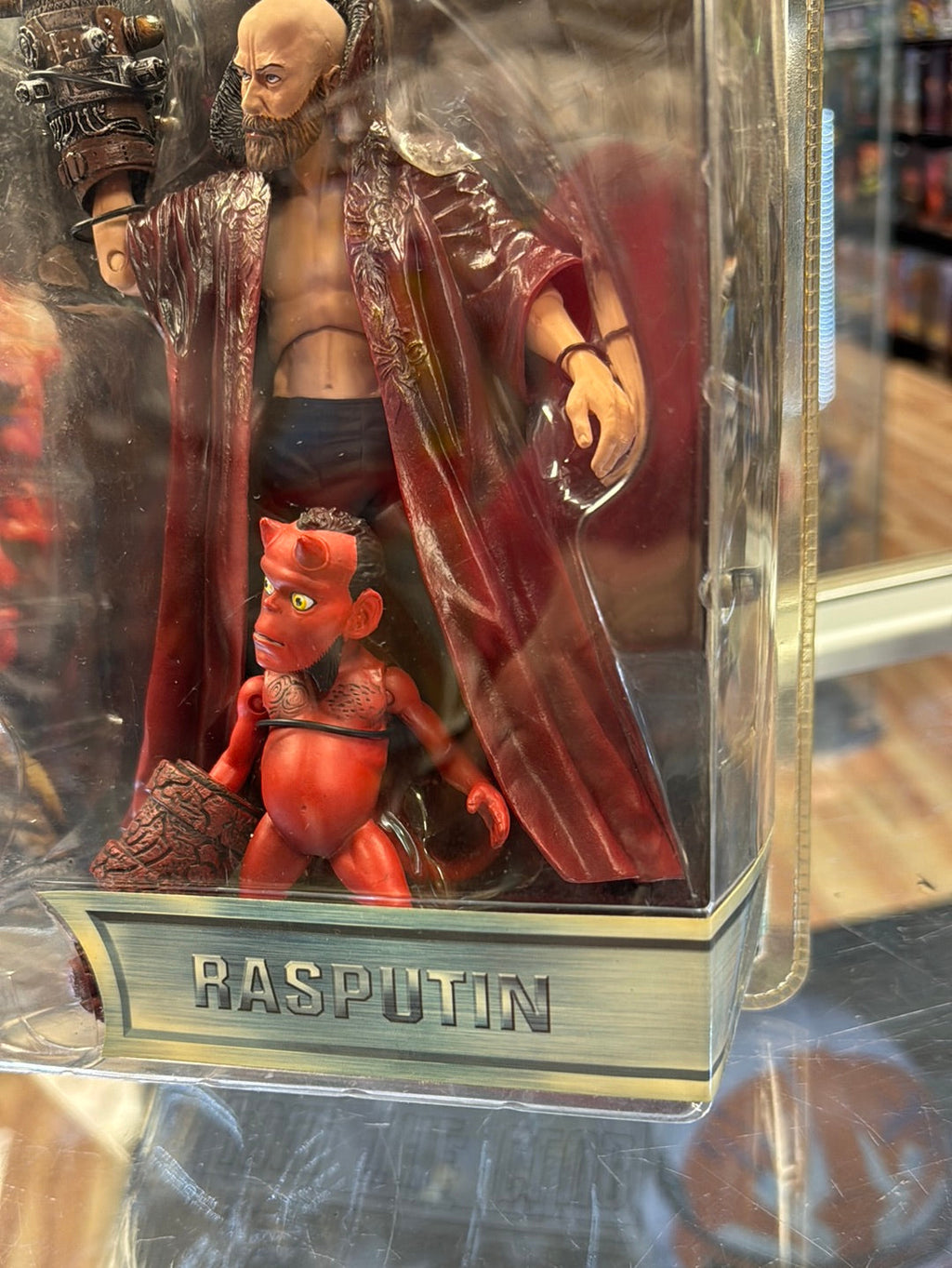 Rasputin with Hellboy (Mezco, HellBoy) product image 15, provided for visual reference and product detail review