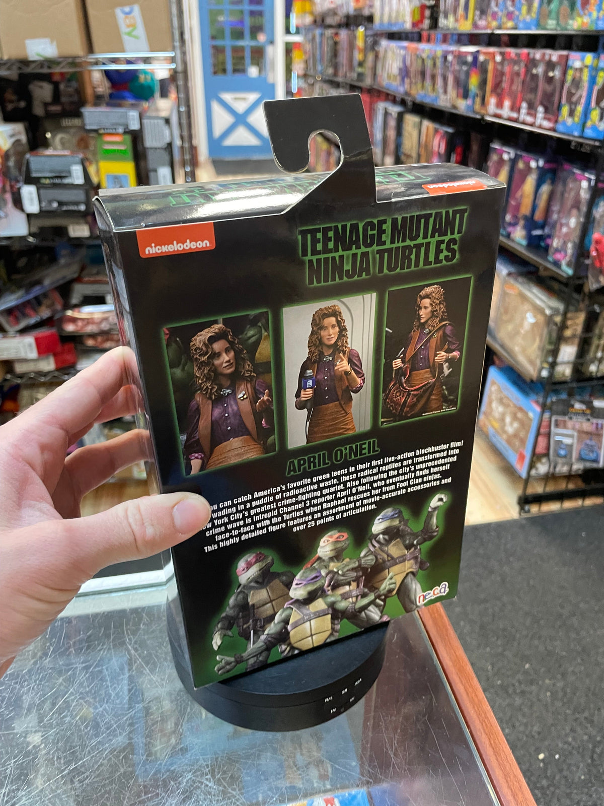 Ultimate April O Neil (Neca, TMNT) **SEALED** product image 4, provided for visual reference and product detail review