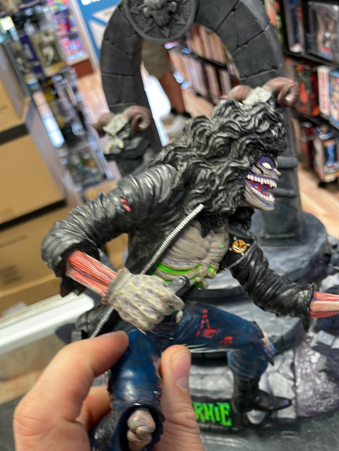 Evil Ernie Statue 875/2500 (Moore Creations, Chaos Comics) product image 10, provided for visual reference and product