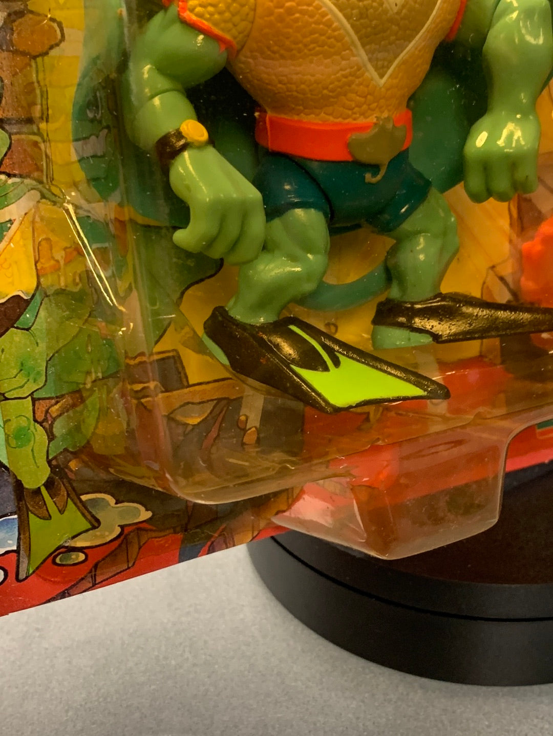 Ray Fillet 0143 (Vintage TMNT Ninja Turtles, Playmates) Sealed product image 9, provided for visual reference and product