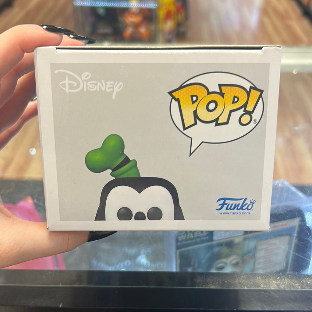 Goofy signed by Bill Farmer (Funko Pop! Disney) *JSA* product image 6, provided for visual reference and product detail