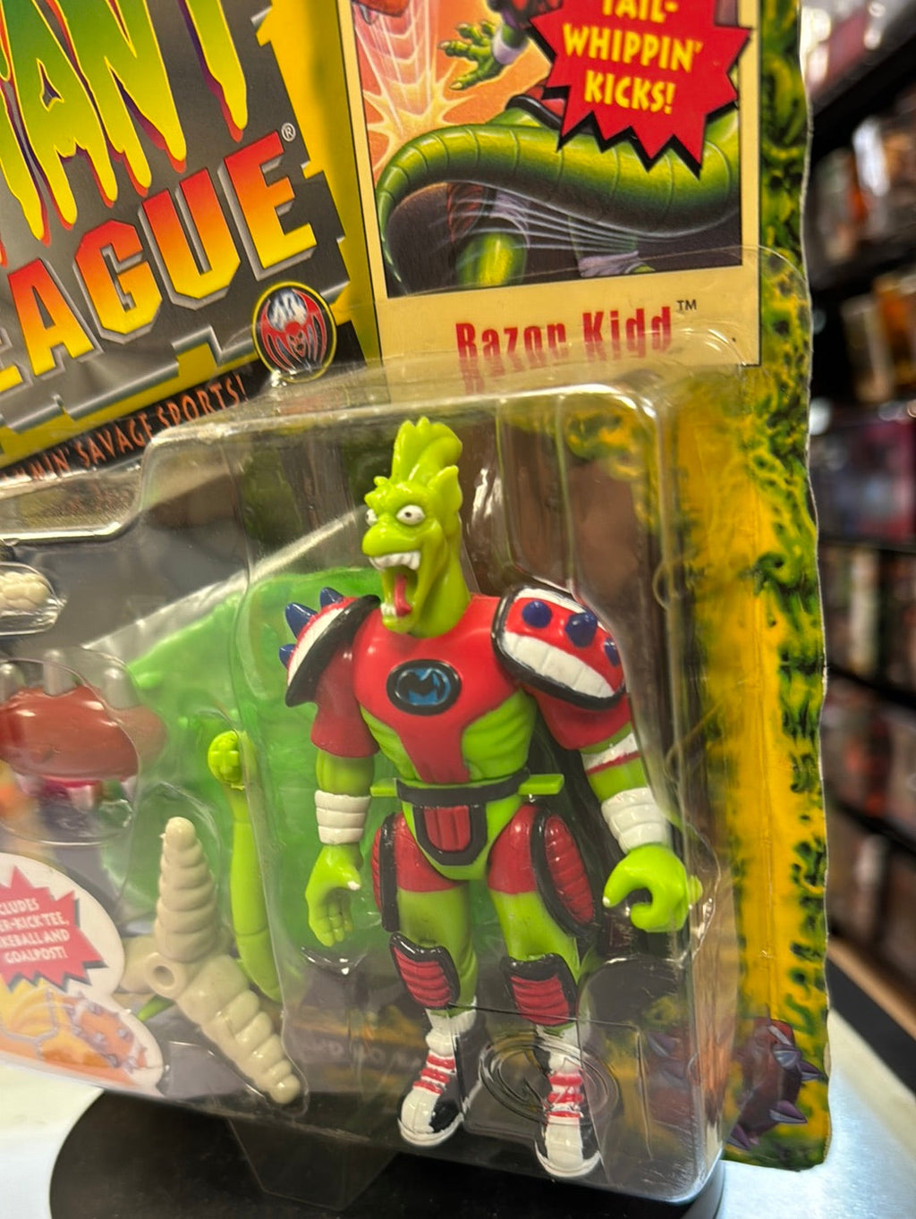 Razor Kidd with Tail Whippin Kicks (Vintage Mutant League, Galoob) Sealed product image 7, provided for visual reference and